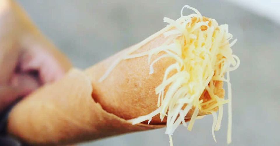 Marquesita con Queso de bola